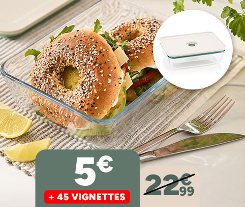 Boîte rectangle 1,5L Pyrex à 5€ + 45 vignettes. Prix barré 22,99€.